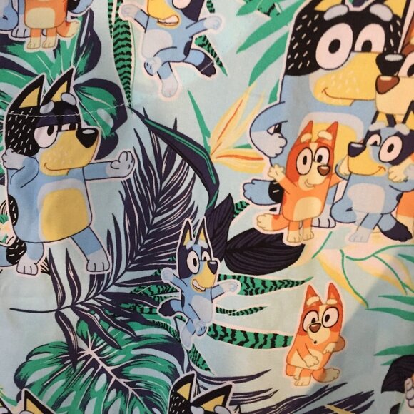 NEW Men's Bluey Button Up Medium (38/40) Short Sleeve Shirt - Picture 11 of 11